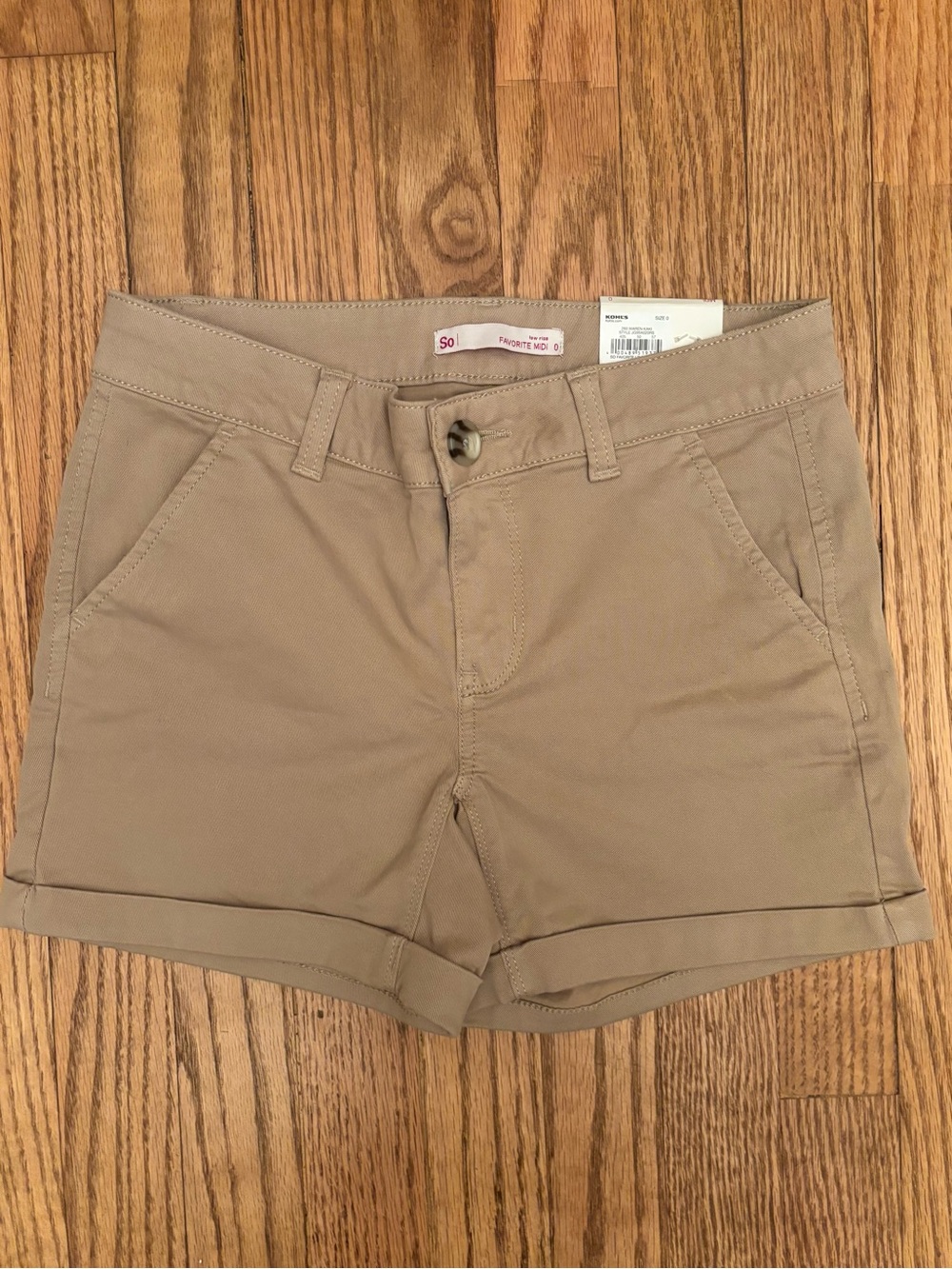 So khaki Chino Shorts NWT size 0